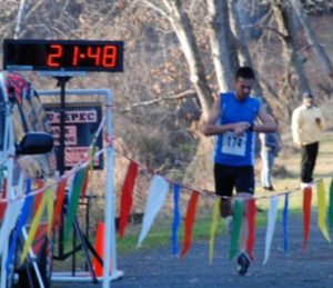 the finish of the 4 mile race